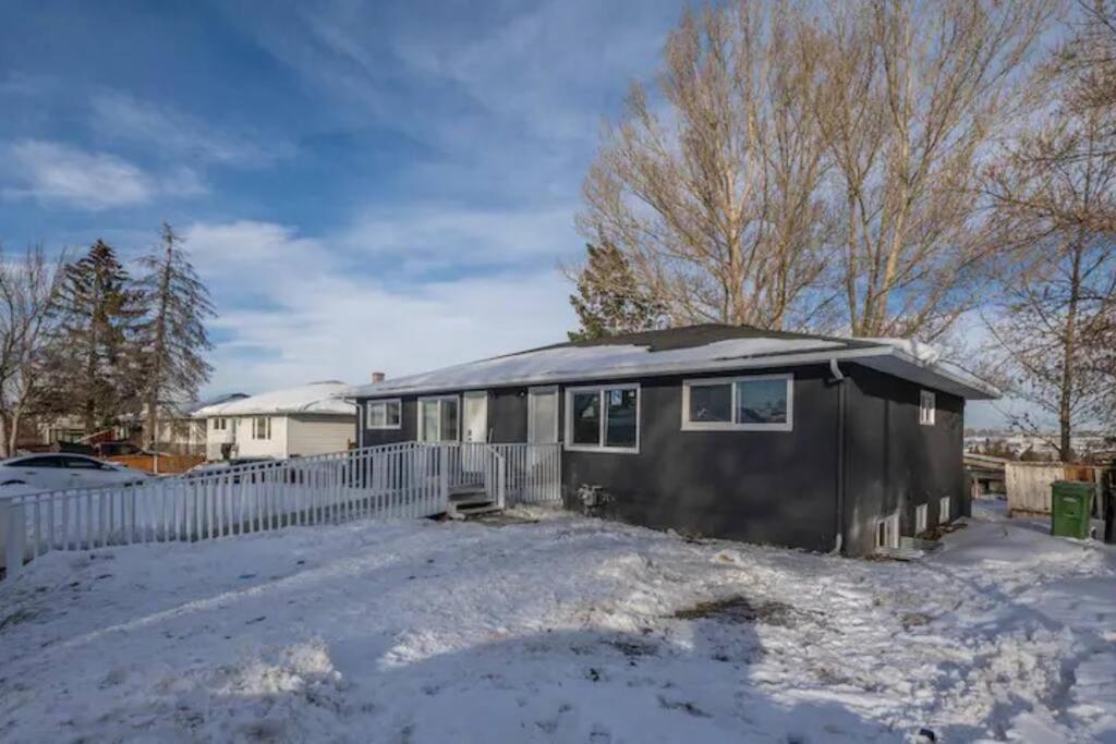 Accessible/Petfriendly-2Bedsuite YYC Eksteriør billede